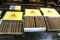Cigar roller, Partagas Cigar Factory