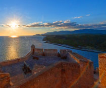 UNESCO included the Fortress of San Pedro de La Roca in its list, Cuba.