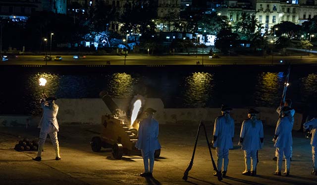 The Shooting of Havana's Cannon of 9 O'Clock